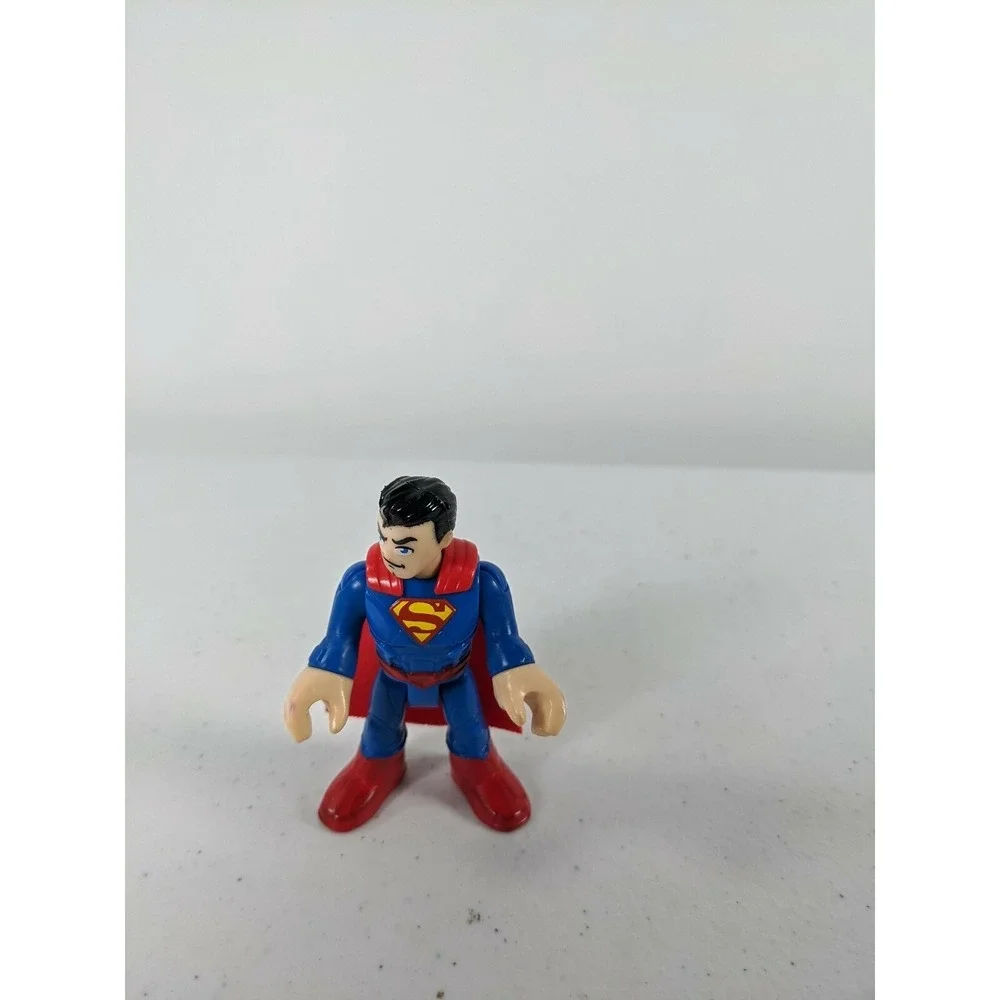 Superman Figuring Lot of 4 and accessories Kids Superman Belt Buckle